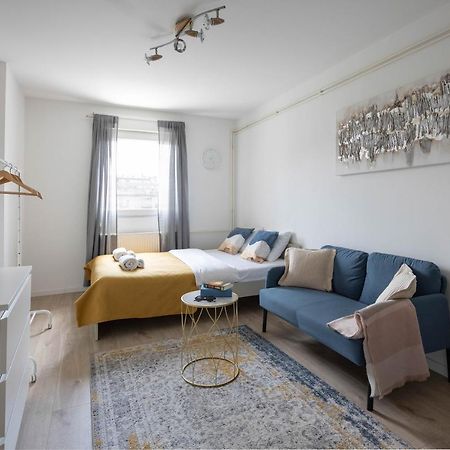 萨格勒布Bright And Modern Studio Near City Center公寓 外观 照片